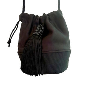 VTG SUSAN GAIL Black Satin Drawstring Bucket Evening Bag with Tassel